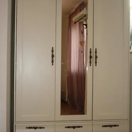 Luve Romanticni Stan Sa Balkonom Apartment